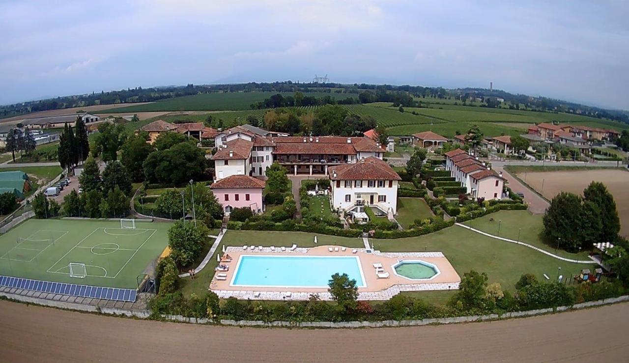 Willa Designcontrodesign Desenzano del Garda Zewnętrze zdjęcie