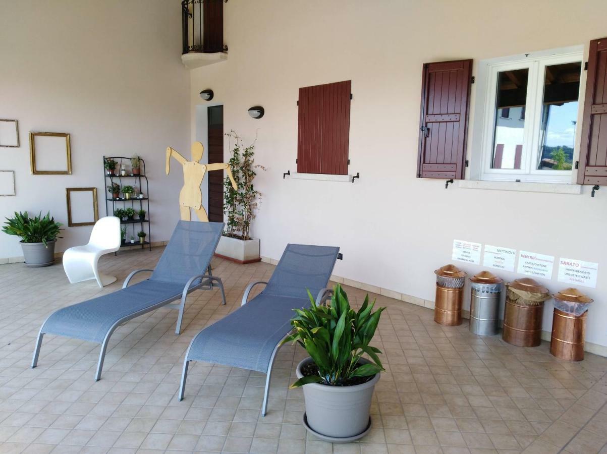 Willa Designcontrodesign Desenzano del Garda Zewnętrze zdjęcie