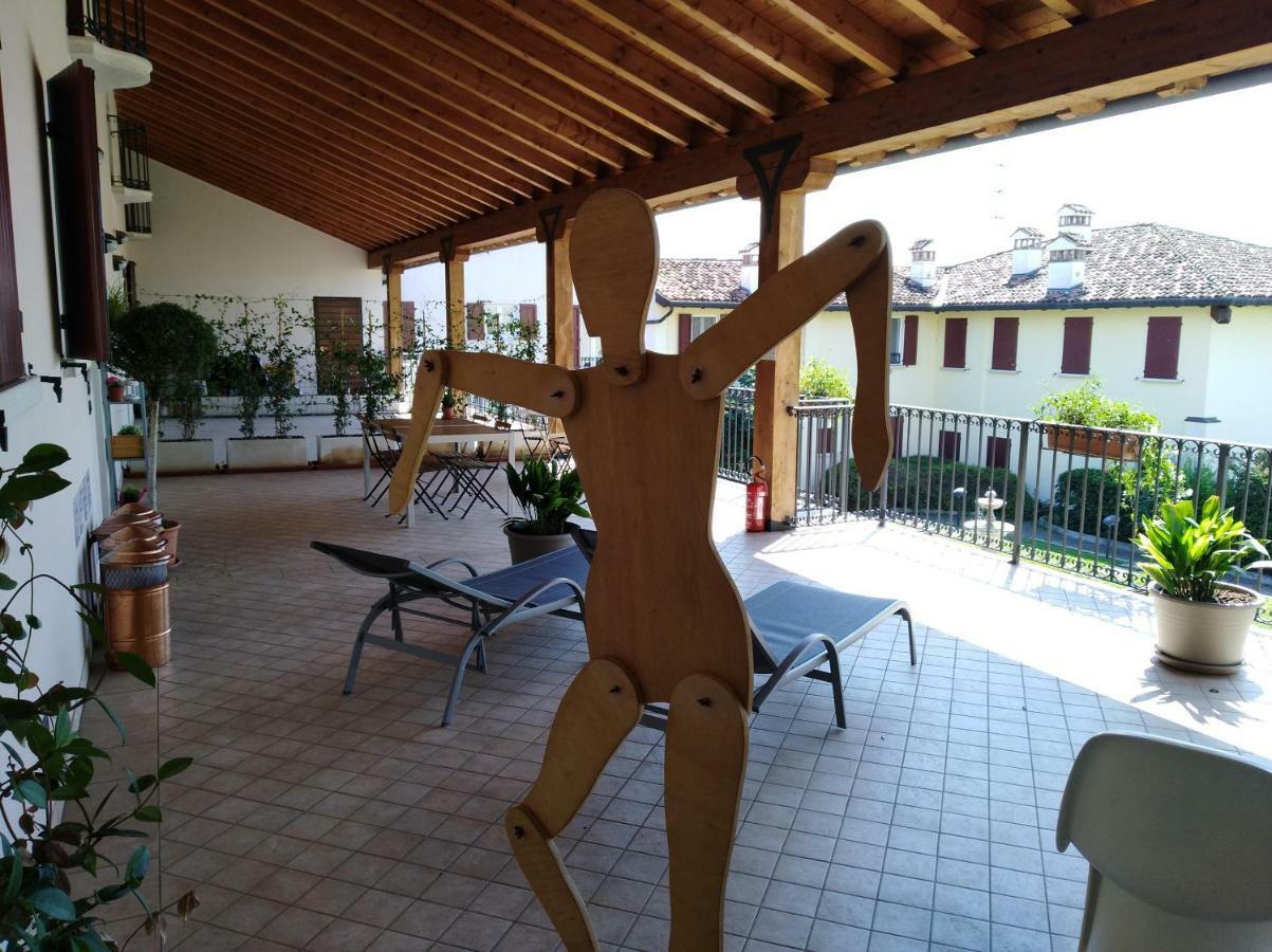 Willa Designcontrodesign Desenzano del Garda Zewnętrze zdjęcie