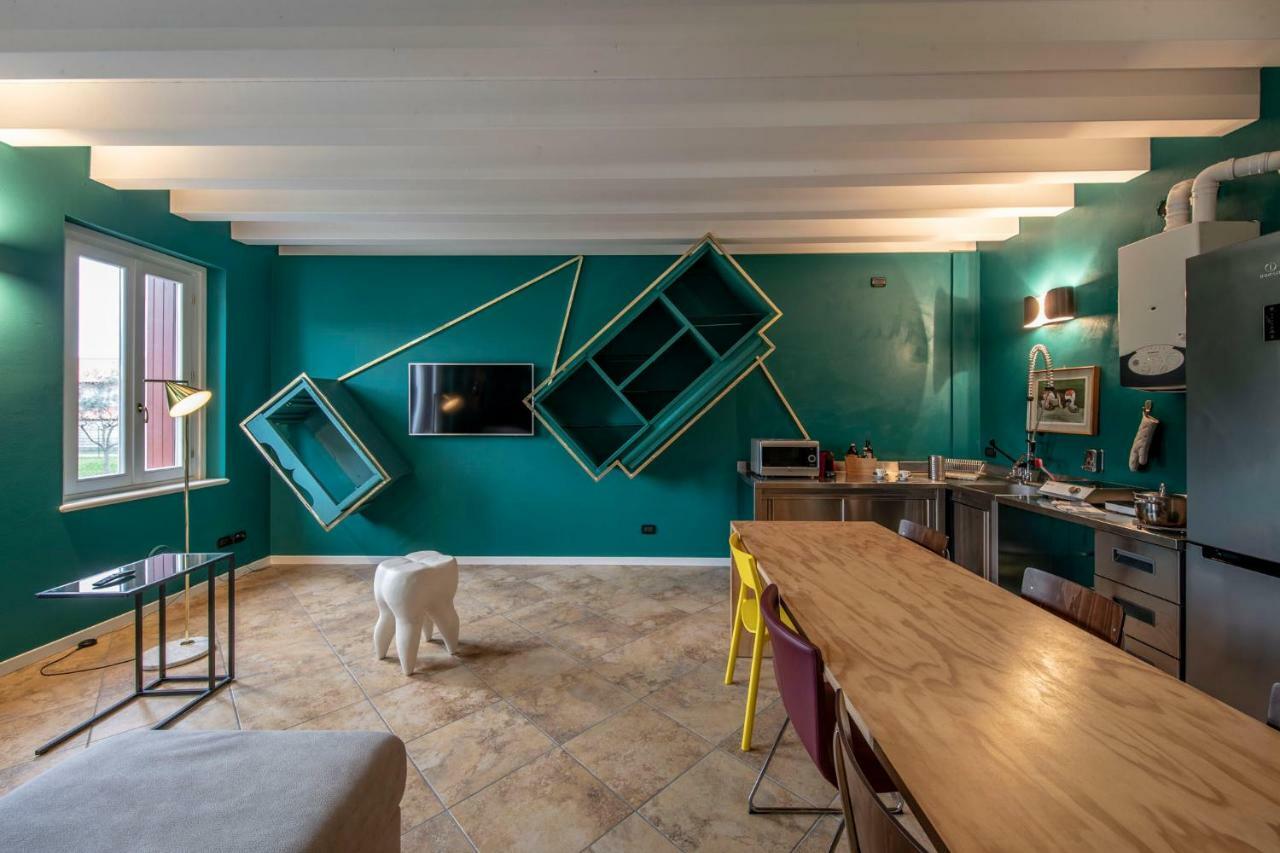 Willa Designcontrodesign Desenzano del Garda Zewnętrze zdjęcie